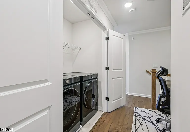 21 Dahlia Dr — Photo 32