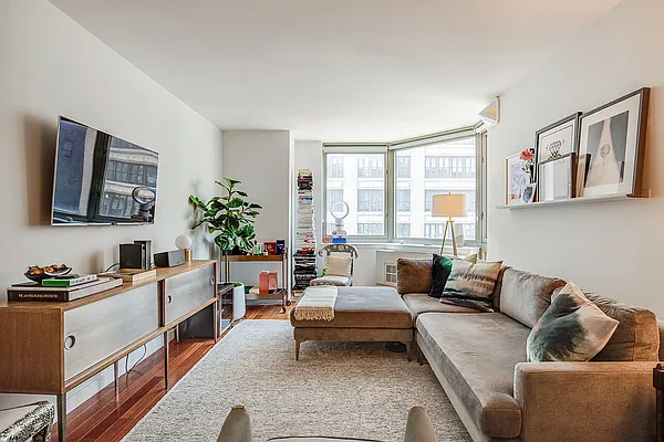 Sold by Keller Williams NYC | media 2