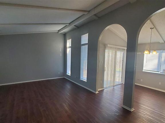 5th image of 3026 O'Henry Dr