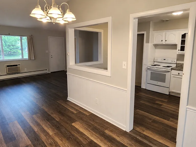 1857 Sunset Ave — Photo 4