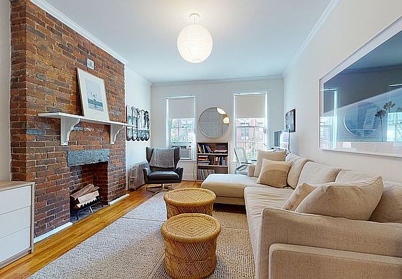 3rd image of 105 Sullivan St APT 5B