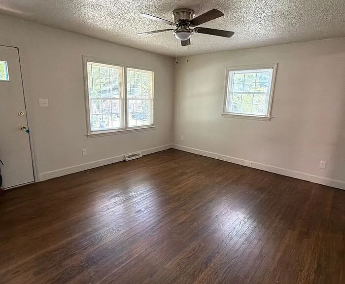 4410 Brooktree Dr — Photo 5