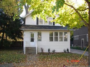 406 N Willis Ave, Champaign, IL 61821