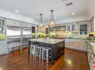 312 S McCarty Dr, Beverly Hills, CA 90212