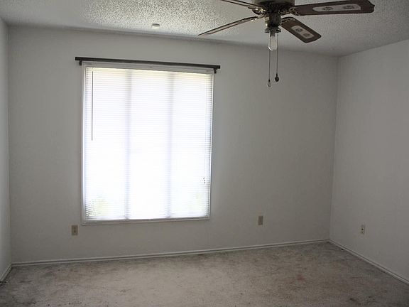5th image of 7006 Elkhart Ave
