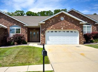 123 Briar Rdg, Collinsville, IL 62234