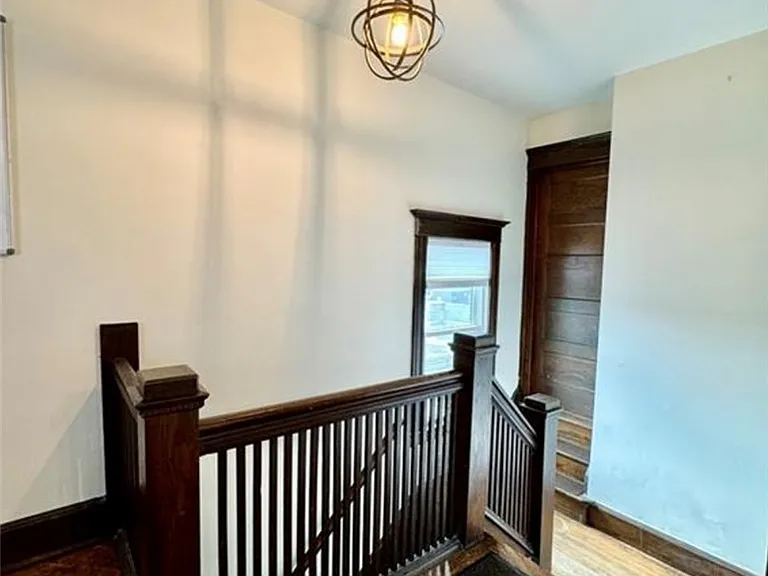 602 Bird Ave #UPPER — Photo 2