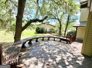 38 Swann Lake Rd, Hazlehurst, GA 31539