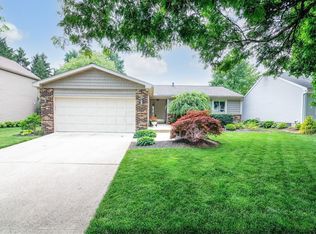 2097 Smokymill Rd, Dublin, OH 43016