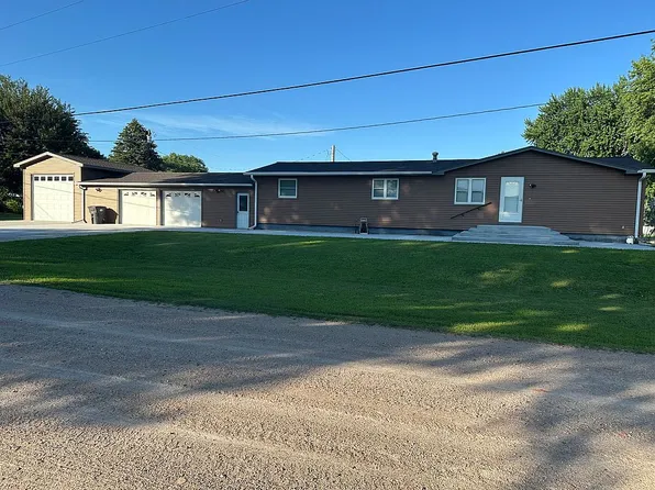 301 N Willow St, Pleasanton, NE 68866