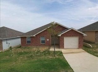 6115 Challedon Ln, Dallas, TX 75211