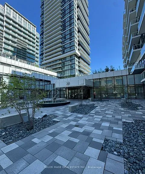 251 Manitoba St #312 — Photo 2