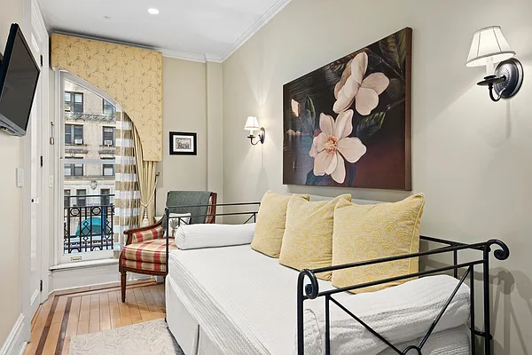 Sold by Corcoran | media 10