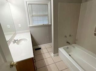 1124 Rodger Dr, Dalton, GA 30721