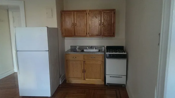 Rented by Mendy Realty Inc | media 4