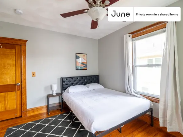 21 Bradbury Ave, Medford, MA