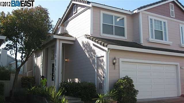 2nd image of 212 S Wildwood
