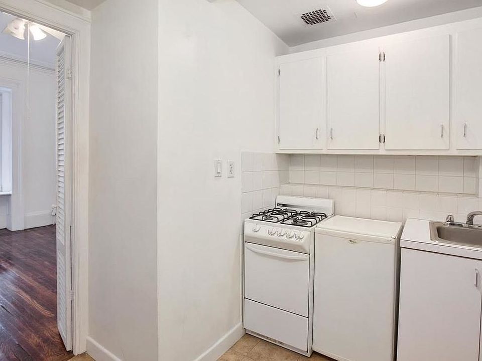 2nd image of 104 E 30th St APT 3F
