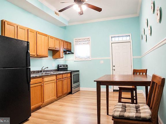 5th image of 2907 Clifton Ave