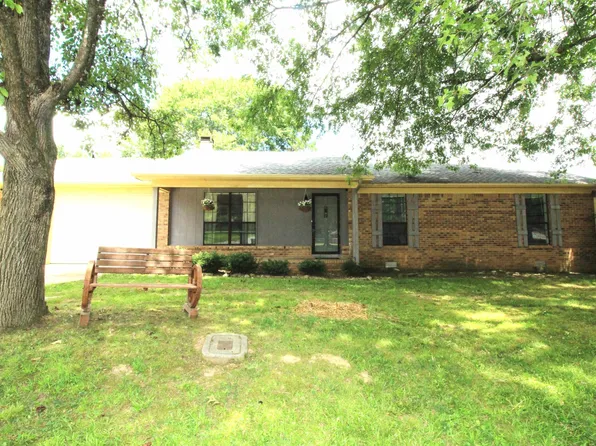 39 Scottland Dr, Jackson, TN 38301