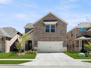 524 Waterhouse Lake Dr, Anna, TX 75409