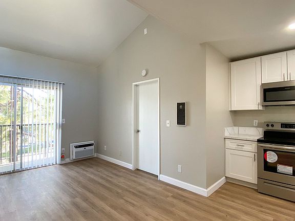 4th image of 5622 University Ave #31