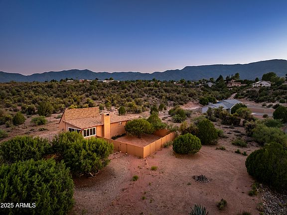 4th image of 2645 E Lobo Circle