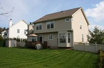 2nd image of 40 Jade Ln