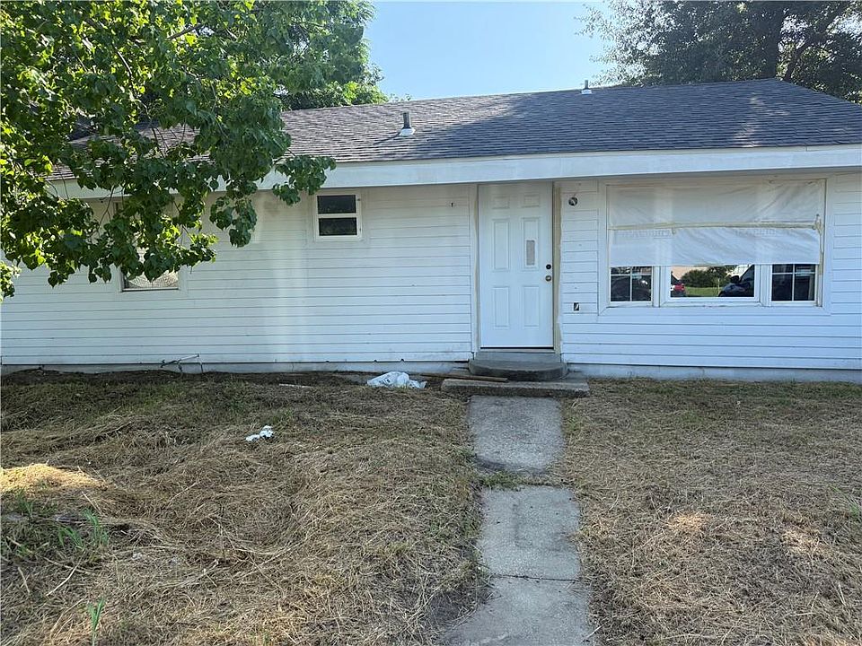 1st image of 5184 Metropolitan Dr