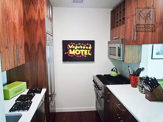 Rented by New York Residence | media 47
