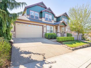 5261 N Wedgewood Loop, Newberg, OR 97132