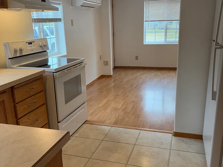 1805 Swift Blvd — Photo 4