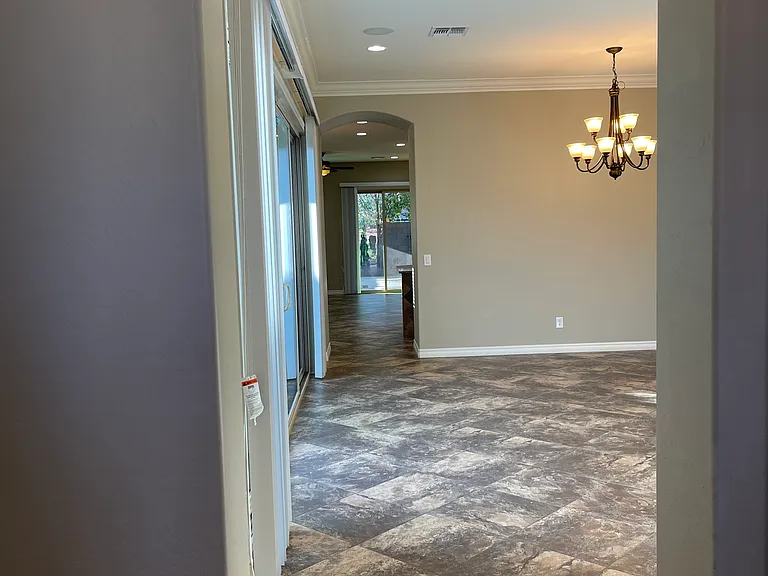 2543 E Penedes Dr — Photo 27