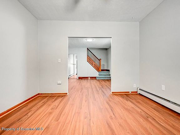 5th image of 529-531 Morgan St
