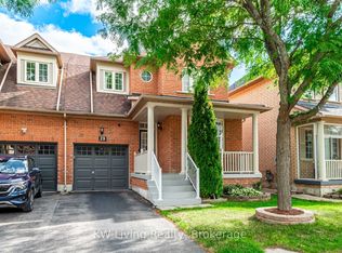 29 Lakespring Dr, Markham, ON L6C2Y9