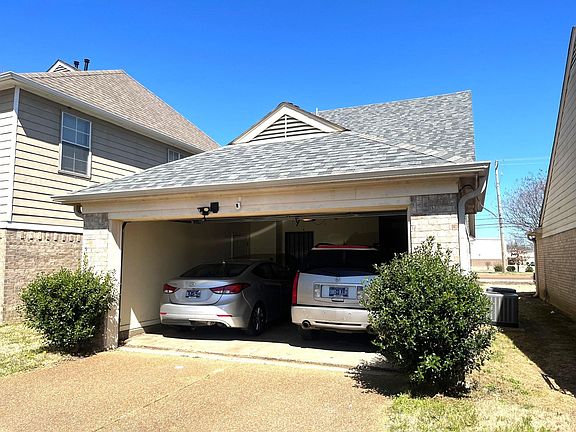 2nd image of 7909 Lowrance Rd