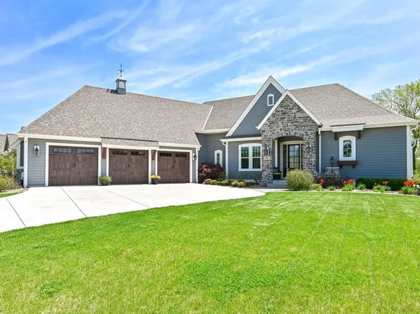 N86W4995 Covington SQUARE EAST East, Cedarburg, WI 53012