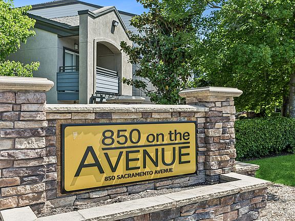 2nd image of 850 Sacramento Ave #10880657