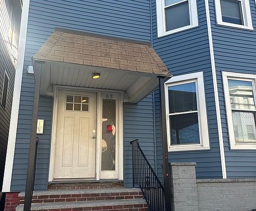 2nd image of 63 Falcon St #3R