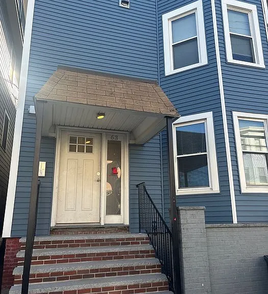 63 Falcon St #3R-21 — Photo 2