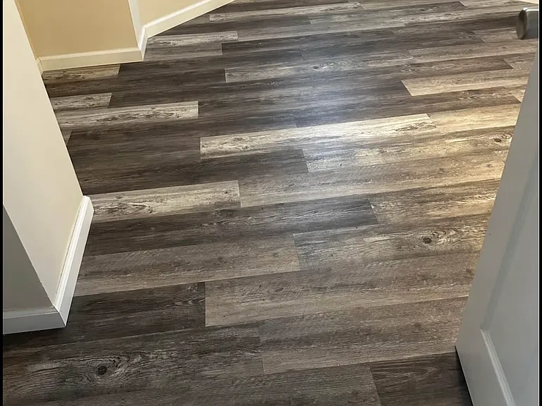 402 W Sample St — Photo 13