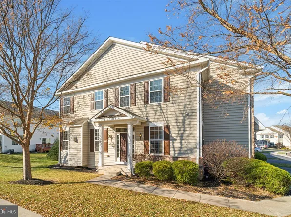 181 Fairfield Cir W, Royersford, PA 19468