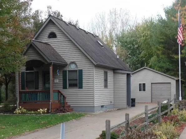 1201 N Chilson St, Bay City, MI 48706