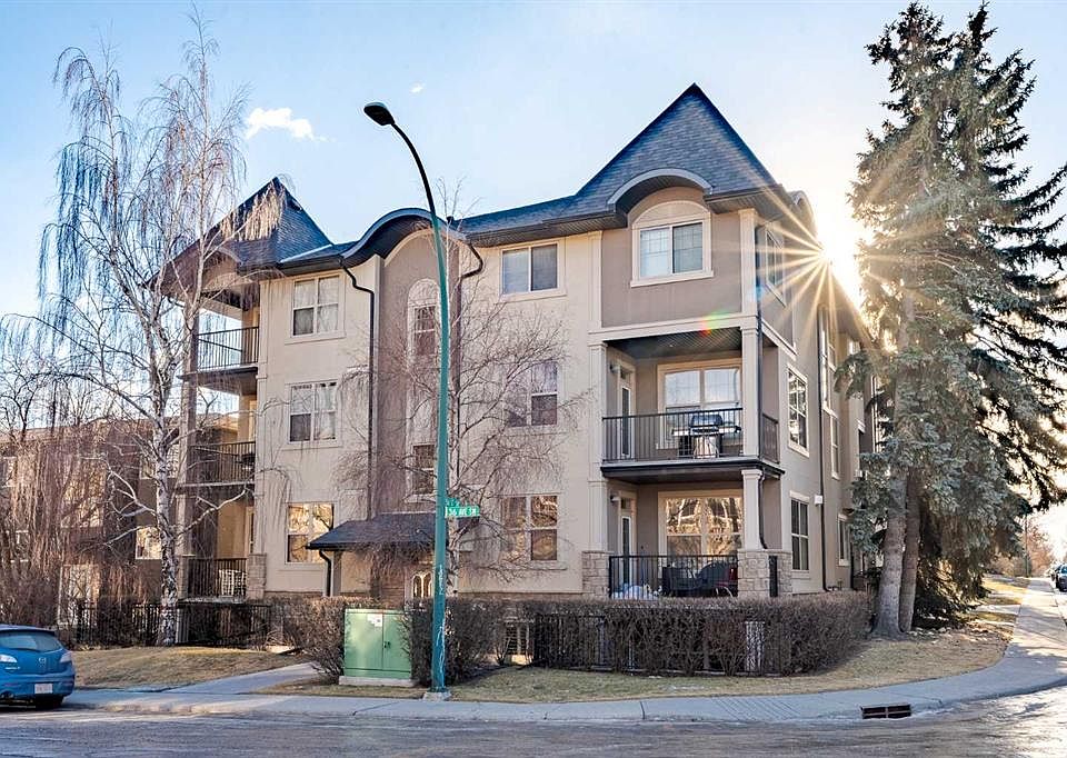 1st image of 3704 W 15a St SW #101