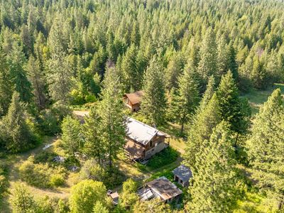 8414 E Lodge Pole Ln, Chattaroy, WA, 99003