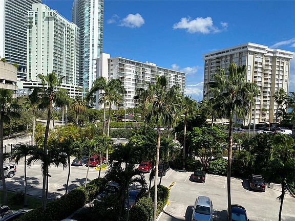 2nd image of 1450 Brickell Bay Dr APT 414
