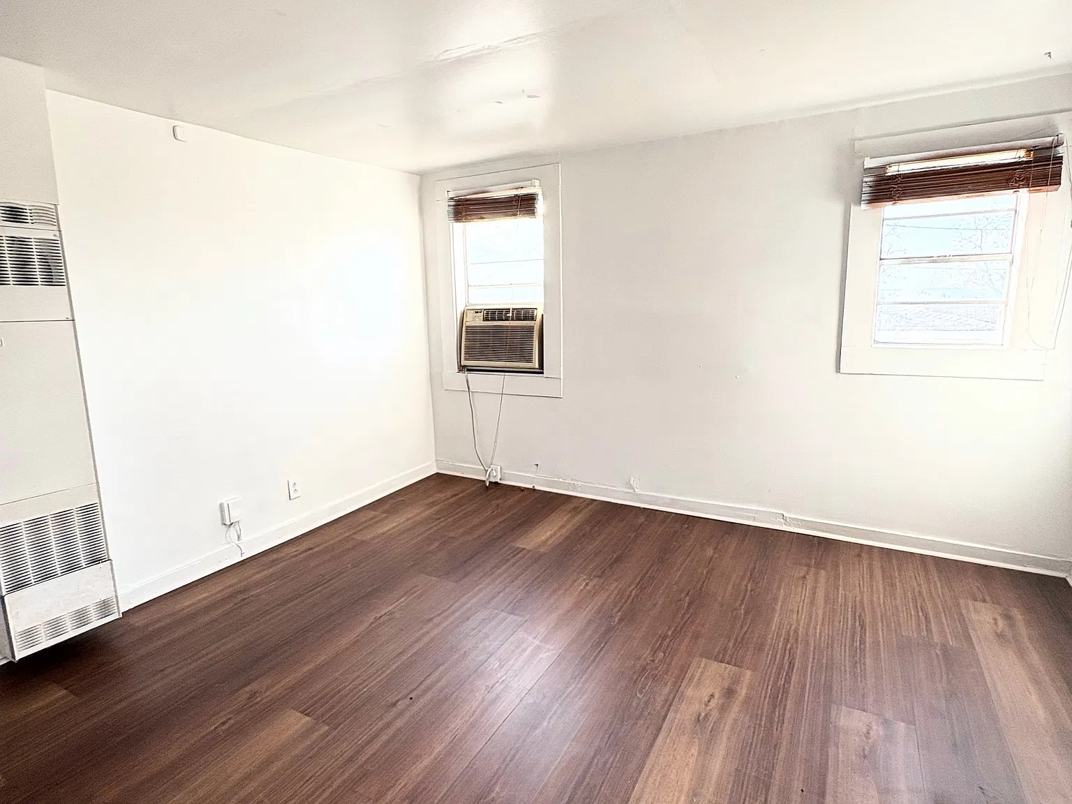 3929 Carver Avenue Southwest - 1 — Photo 3