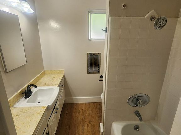 4th image of 12524 Birch Ave #C