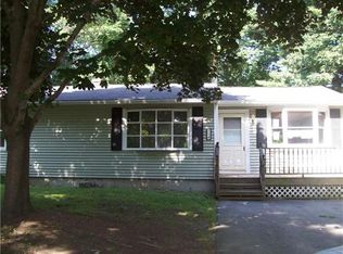10 Alix Dr, Thompson, CT 06277