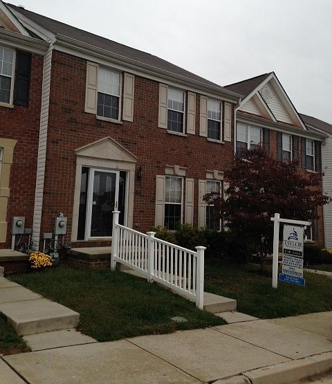 1st image of 1903 Blair Ct